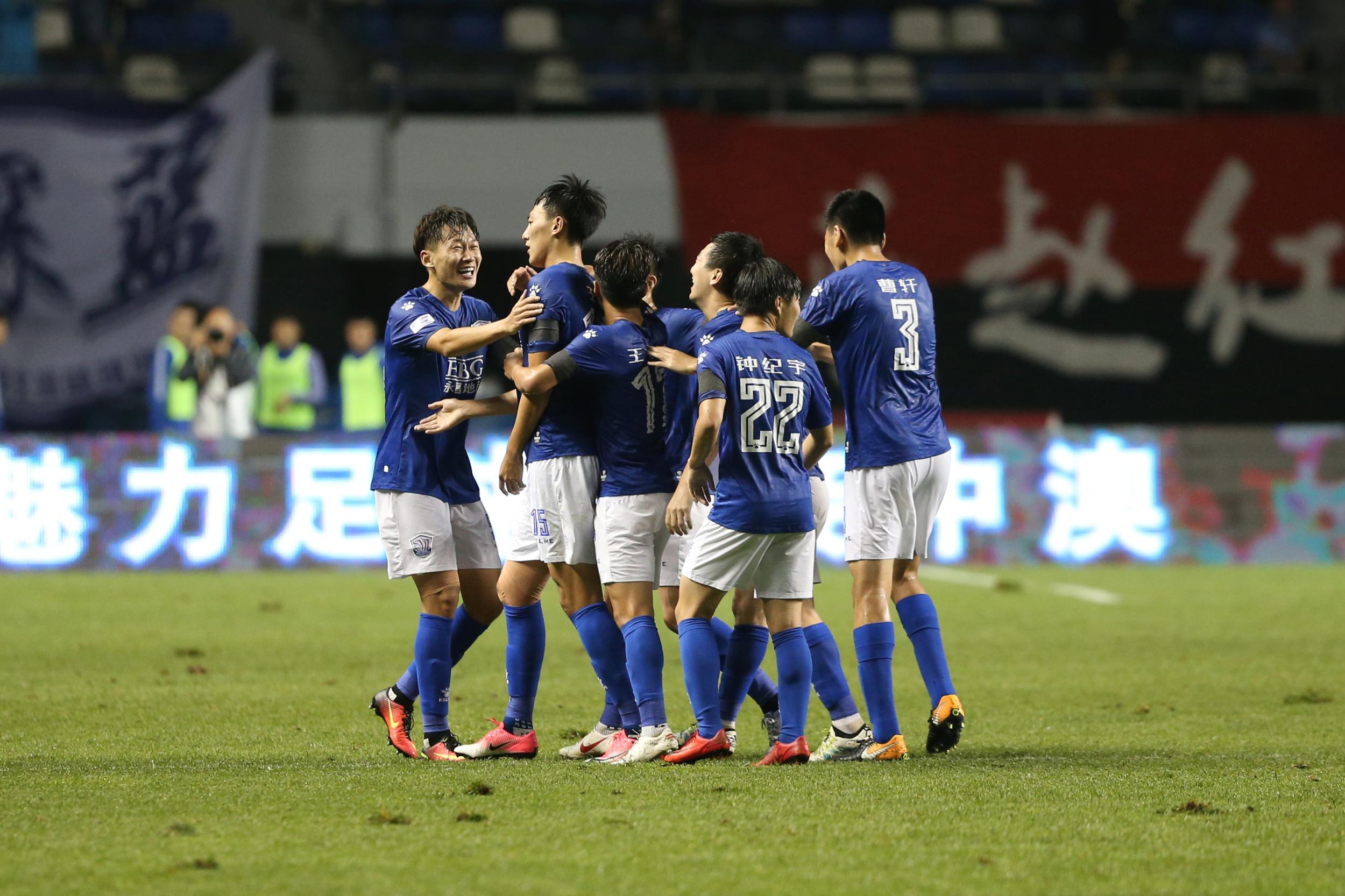 青岛破山河在比赛中展现出不凡实力，屡次得分